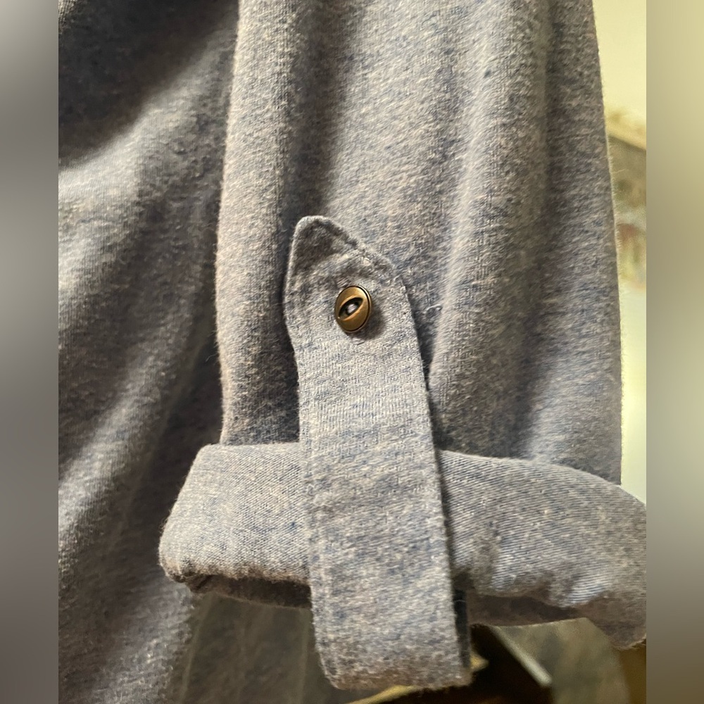 Basic Editions Lightweight Long-Sleeve Shirt - Size XL - Picture 5 of 10